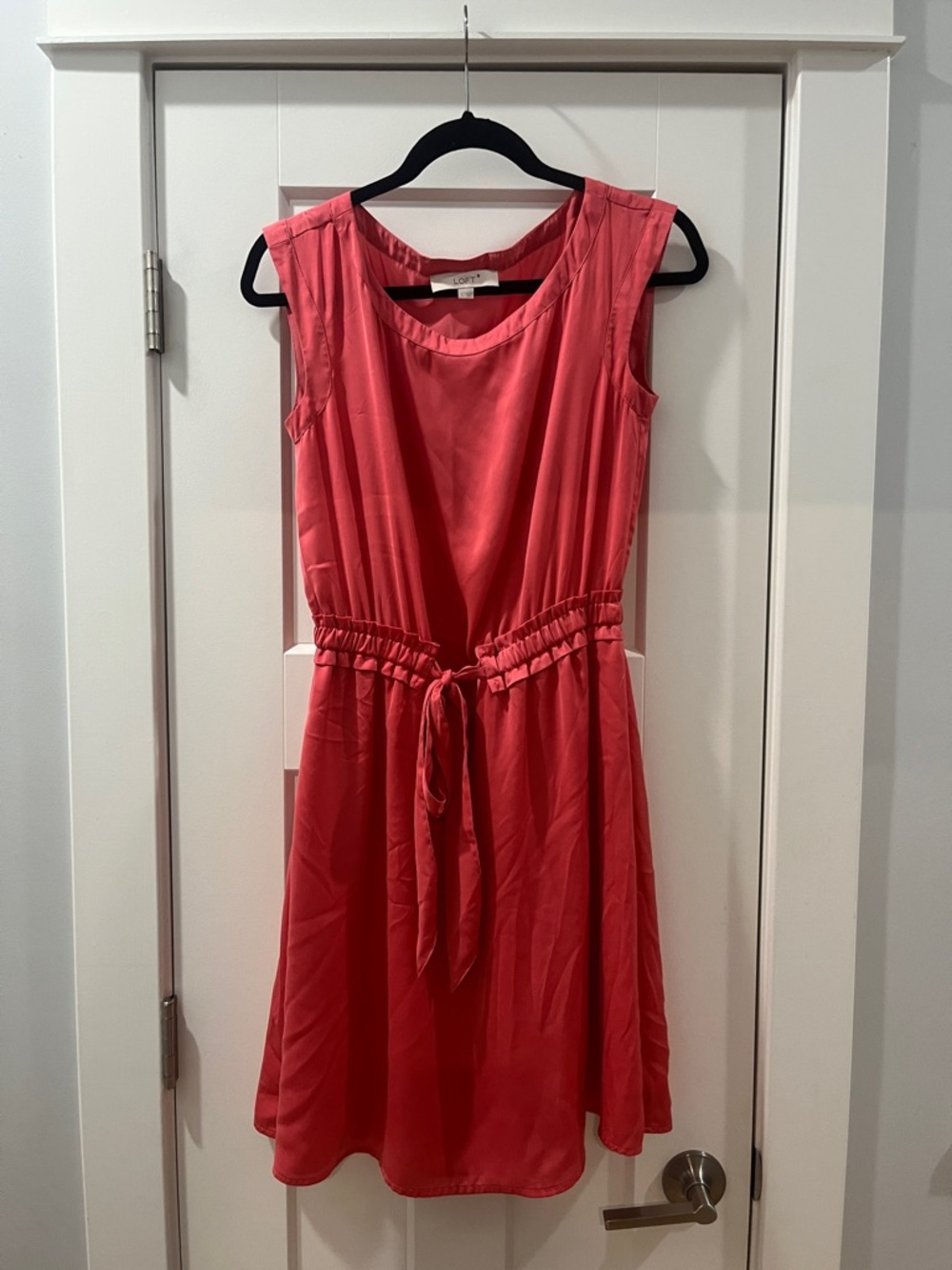 Ann Taylor LOFT Coral Sleeveless Tie-Waist Midi Dress Small Like New